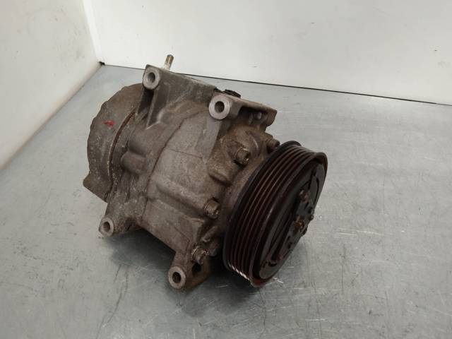 Compresor ac 92600AU010 NISSAN