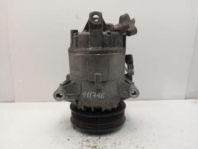92600JD71B NISSAN Compresor de aire acondicionado  en stock Córdoba