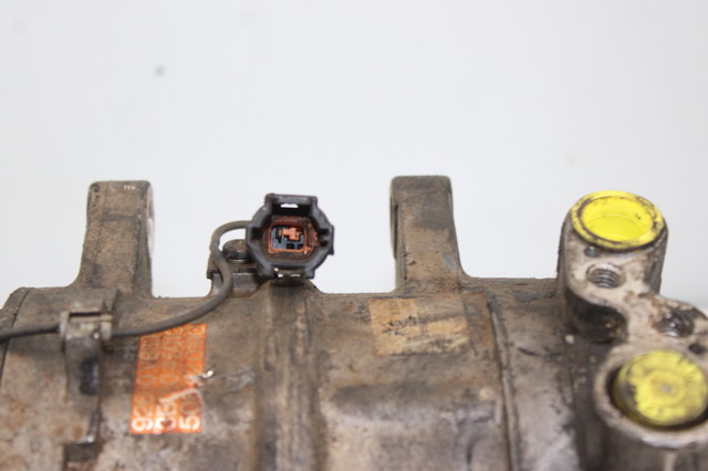 Compresor de aire acondicionado Nissan Patrol Y61