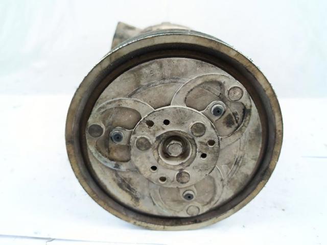 Compresor de aire acondicionado Nissan Patrol Y61