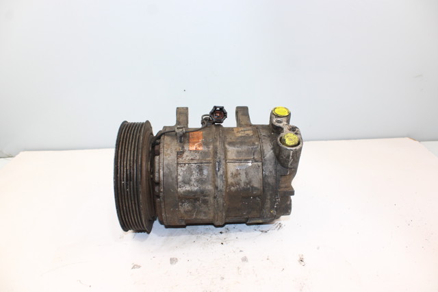 Compresor de aire acondicionado Nissan Patrol Y61