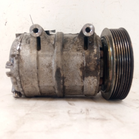 NISSAN 92600VK110 Compresor de aire acondicionado  disponible Valladolid