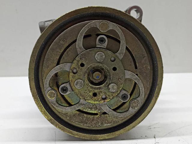 Compresor de aire acondicionado Nissan Patrol Y61