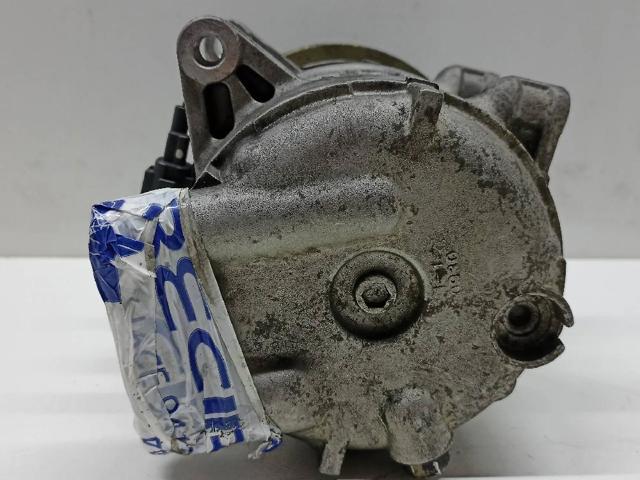 Compresor de aire acondicionado Nissan Patrol Y61