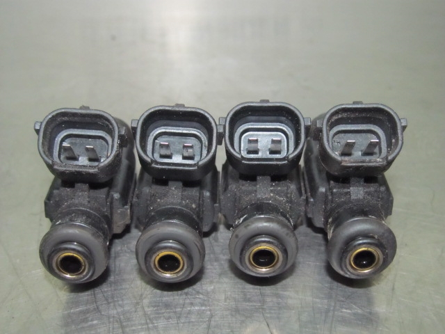 9260930006 Inyector  en stock Granada