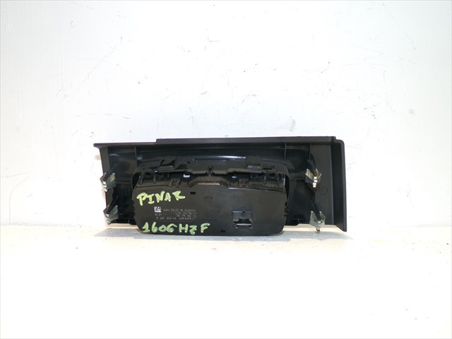 926530304 BMW