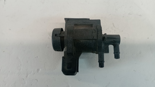 92AB9H465AA Válvula de solenoide de control de mariposa EGR  disponible Utrera