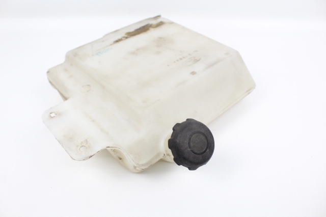 92VB17618AA Ford