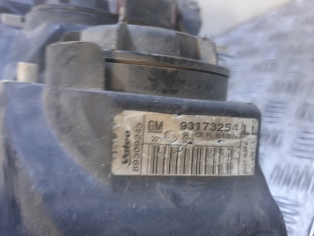 93173254 OPEL Faro derecho comprar Madrid