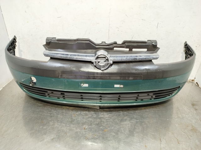 Comprar Parachoques delantero Opel Combo   a bajo precio