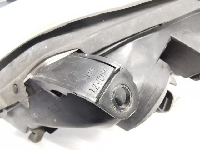 93175369 Faro derecho  en stock Granada
