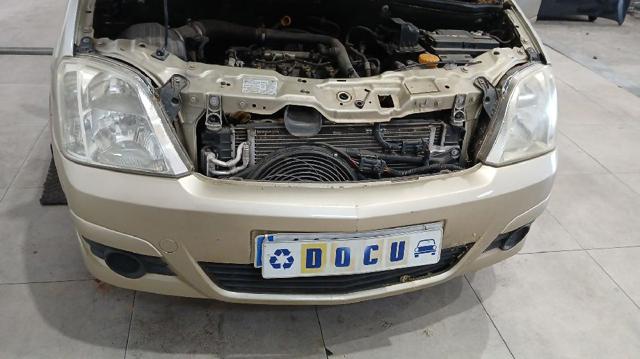 Parachoques para Opel Meriva  ()