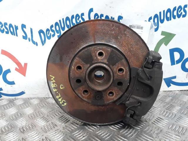 Buje de rueda delantero 93178651 OPEL