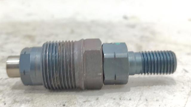 Inyector-bomba Opel Combo  furgoneta comprar en España