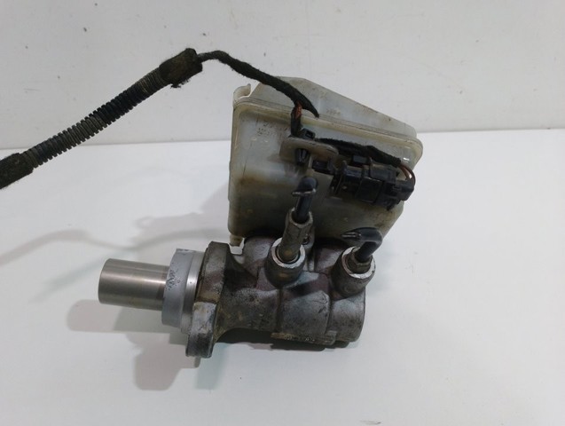 93179178 Cilindro principal de freno  disponible Málaga