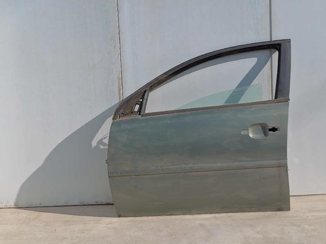 Puerta del conductor Opel Vectra  sedán comprar en España