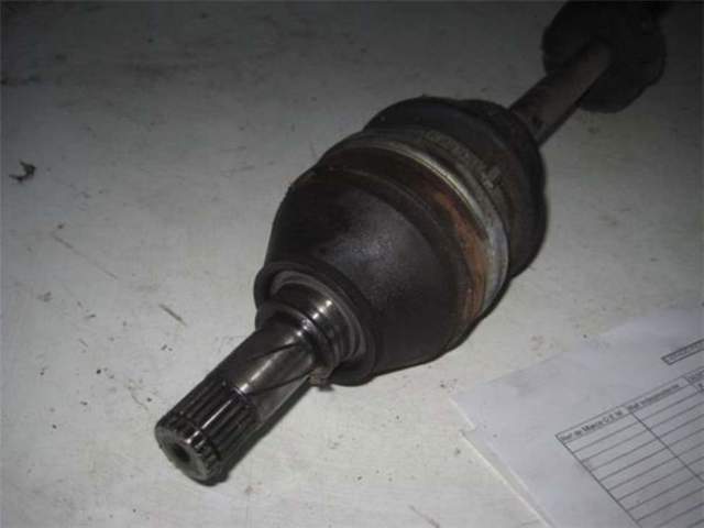 93187066 Semieje delantero derecho  en stock Sabadell