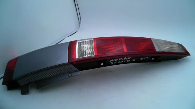 93187879 OPEL Piloto trasero izquierdo  disponible Ourense