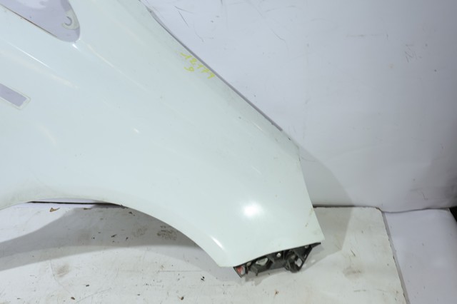 OPEL 93189644 Aleta delantera derecha  disponible España