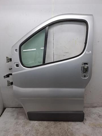 Precio del repuesto Puerta del conductor Vivaro  furgoneta