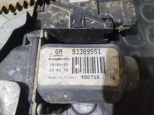 93389551 OPEL Motor del elevalunas de la puerta delantera izquierda  comprar en Oviedo