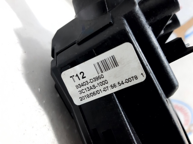 93403D3950 Hyundai/Kia