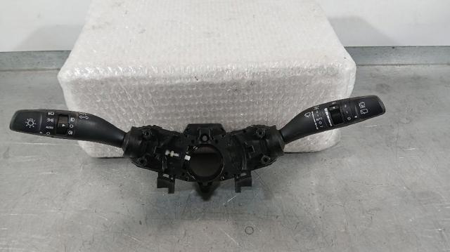 Conmutador de la columna de dirección KIA Rio IV (FB, SC)