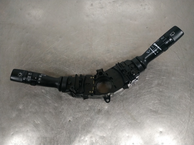 934202K560 HYUNDAI Conmutador derecho de la columna de dirección  en stock Córdoba