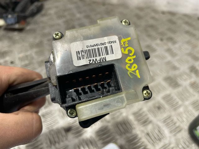 934202R010 Hyundai/Kia