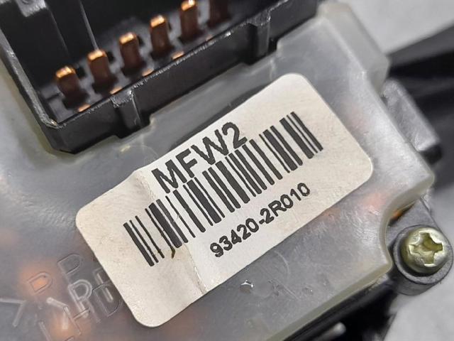 HYUNDAI 934202R010 Conmutador derecho de la columna de dirección  comprar en Albacete