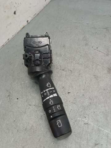 934202Y660 Conmutador derecho de la columna de dirección  disponible Málaga
