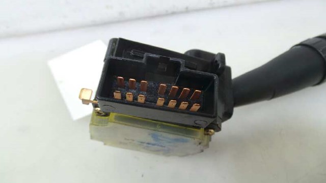 934203E010 Conmutador derecho de la columna de dirección  disponible Utrera