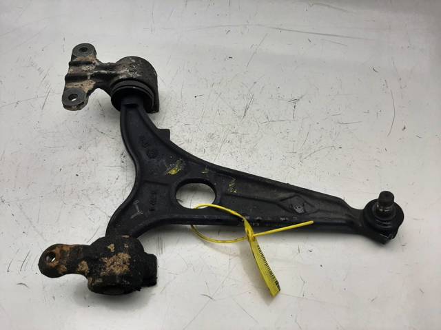 Brazo inferior izquierdo de la suspensión delantera 93501487 FIAT