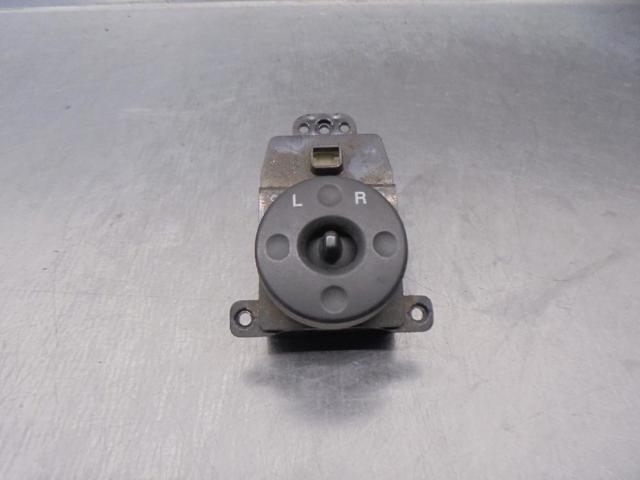935301E100 Hyundai/Kia