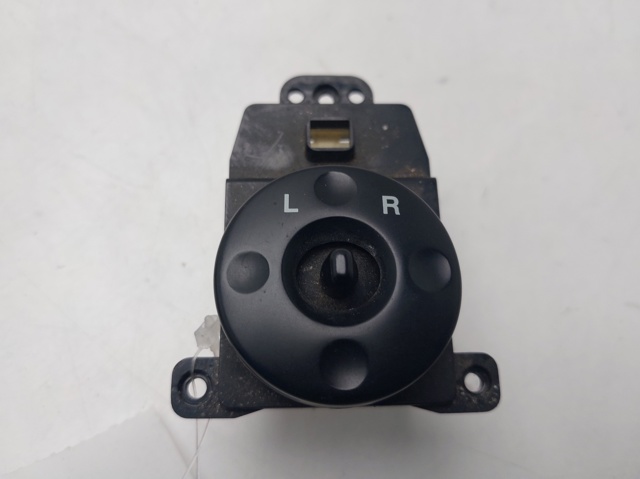 935301G100 Hyundai/Kia