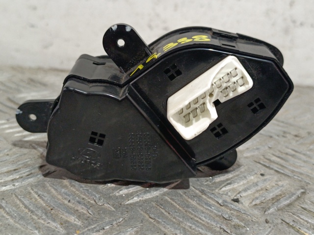 9353026000 Hyundai/Kia