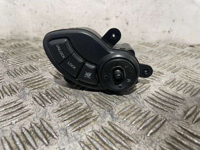 9353026000 Hyundai/Kia