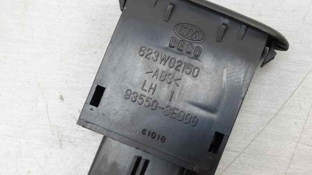 HYUNDAI 935503E000 Botón interior de apertura de maletero  en stock Salamanca