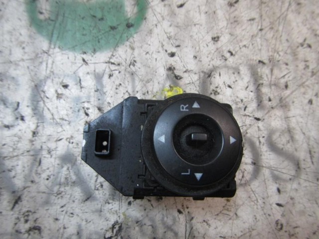 935601H000 Hyundai/Kia