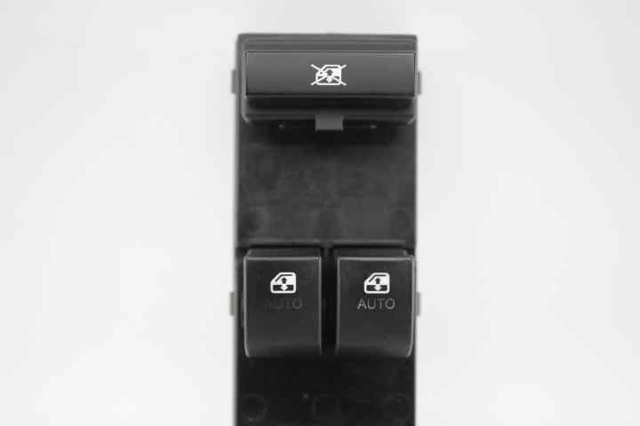 935701H120 Unidad de control de elevalunas delantera izquierda  comprar en Zaragoza