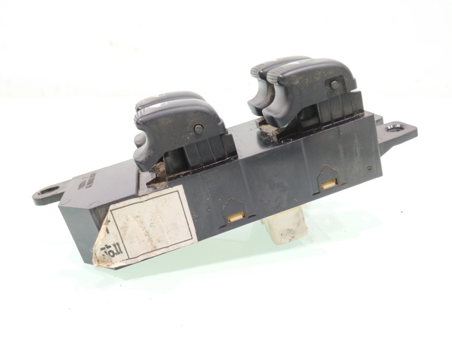 9357026000 HYUNDAI Unidad de control de elevalunas delantera izquierda  disponible Alicante