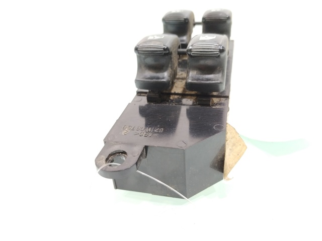 9357026000 Interruptor de elevalunas delantera izquierda comprar Sevilla