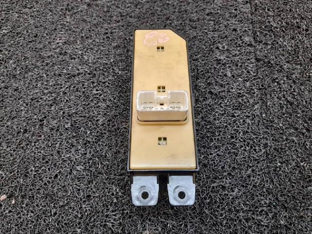 HYUNDAI 9357026000 Unidad de control de elevalunas delantera izquierda  comprar en Albacete