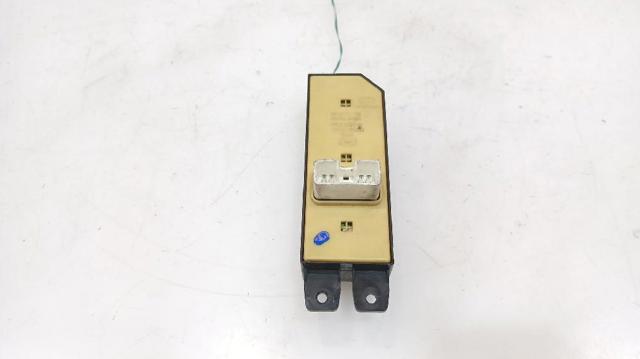 HYUNDAI 9357026100 Unidad de control de elevalunas delantera izquierda  comprar en Albacete