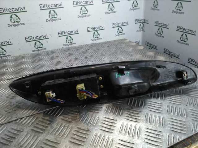 935704A000 Unidad de control de elevalunas delantera izquierda  comprar en Reus