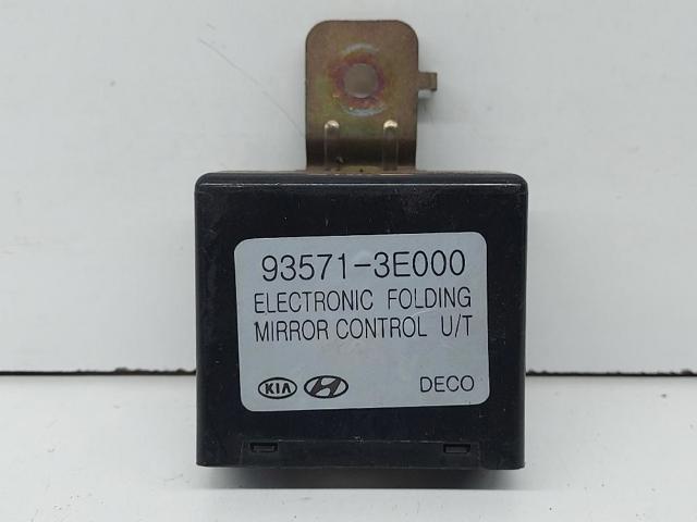 935713E000 Hyundai/Kia