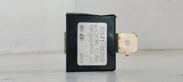 935713E000 Hyundai/Kia