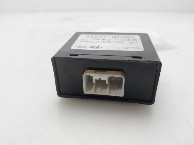935713E000 Módulo de espejos retrovisores en la puerta  comprar en Zaragoza