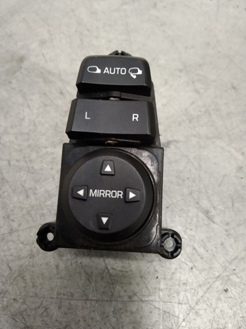 HYUNDAI 93573D3000  en stock Terrassa