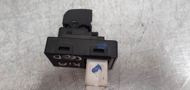 HYUNDAI 935751H100 Botón de elevalunas delantero derecho comprar Barcelona